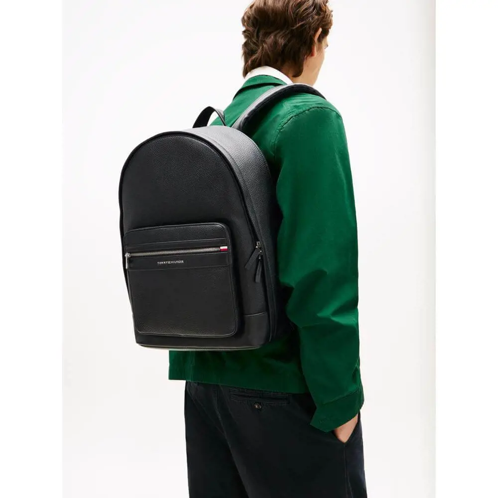 Tommy Hilfiger Pebble Grain Metal Logo Backpack